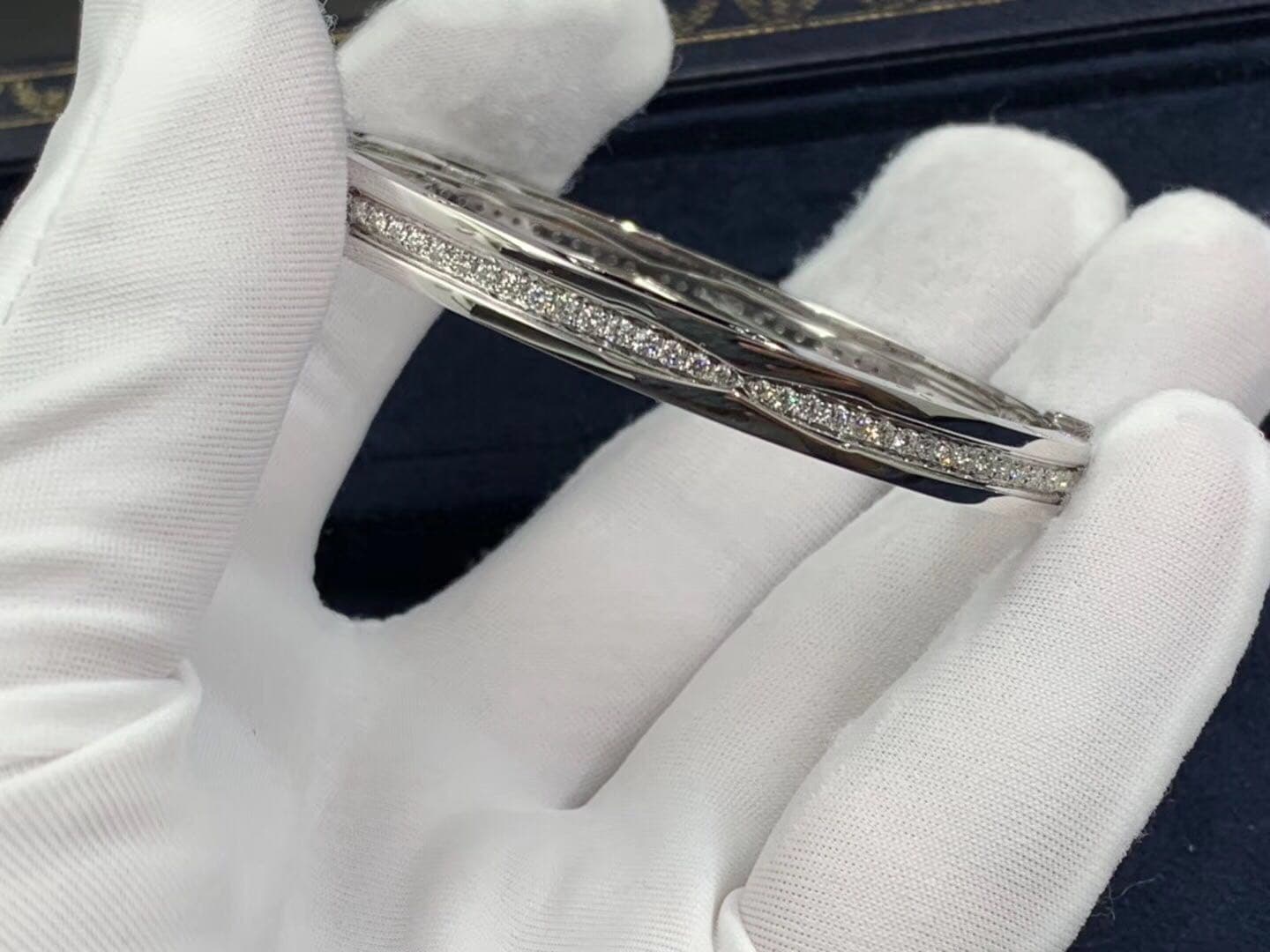 Браслет Bulgari B.zero1 бриллианты, белое золото 5