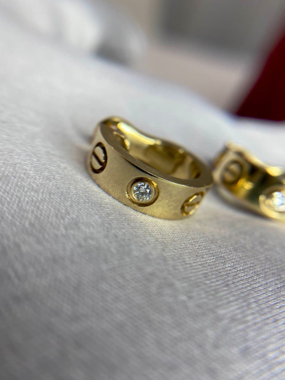 Серьги Cartier Love желтое золото, бриллианты 6