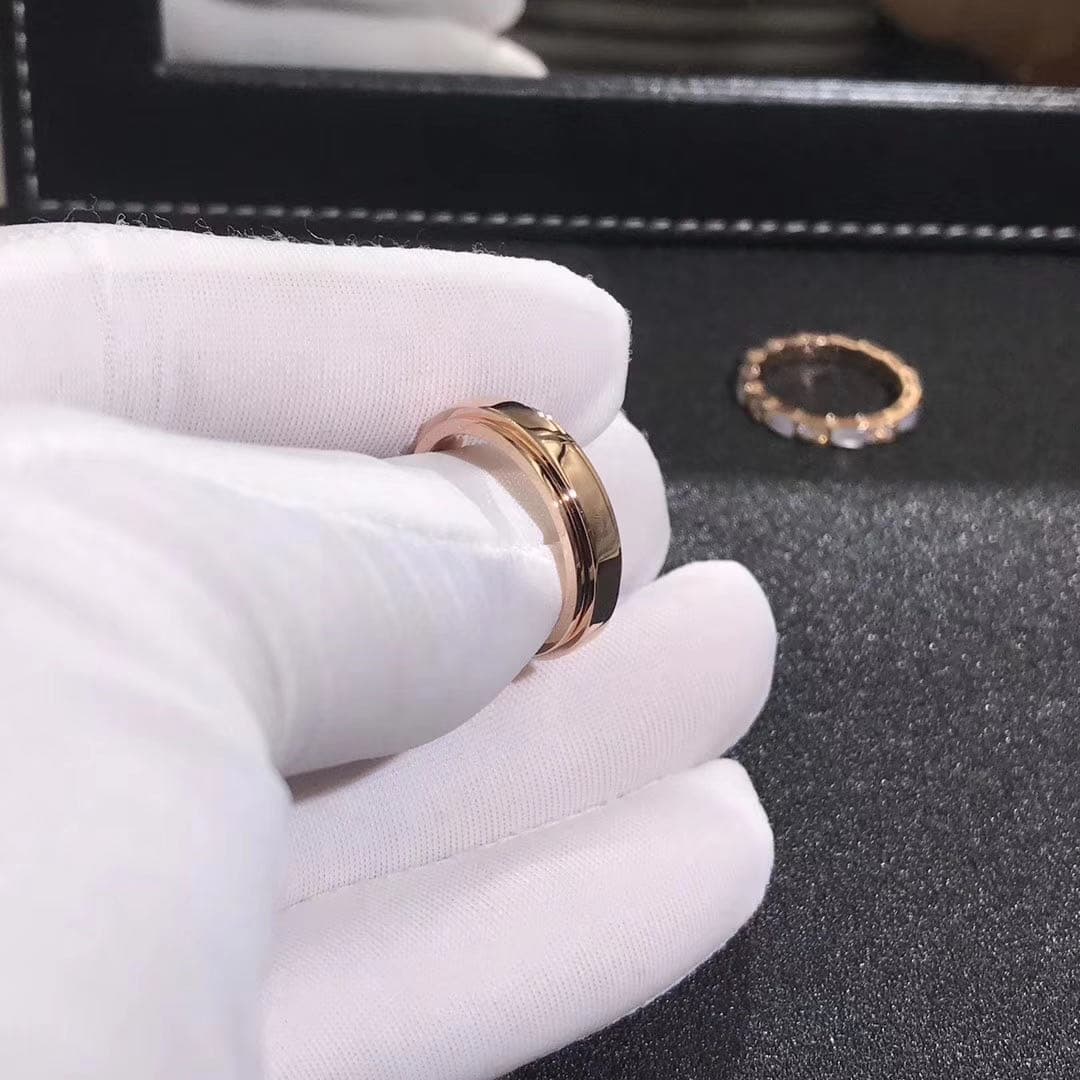 Кольцо Piaget Possession с подвижным механизмом бриллианты, розовое золото 3