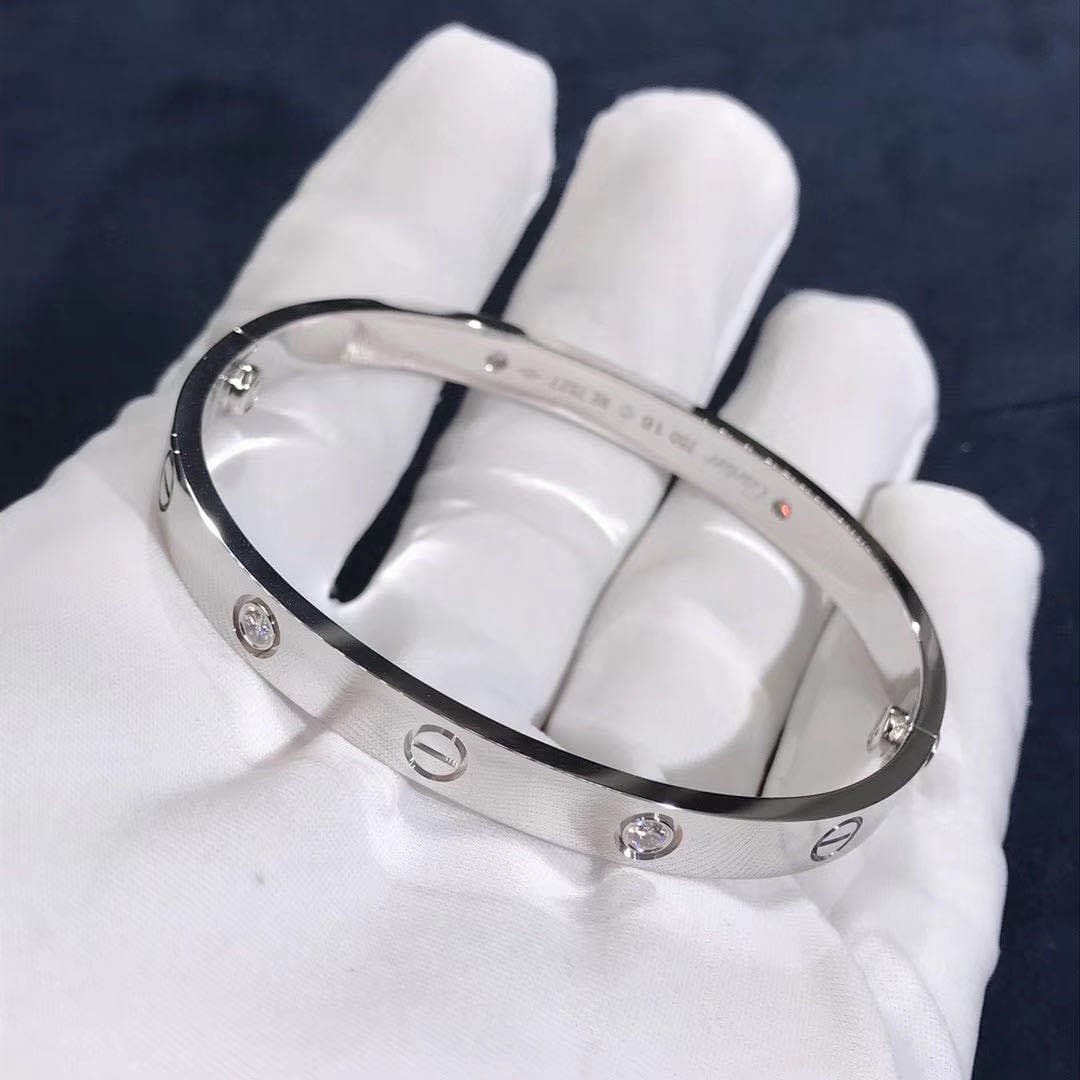 Браслет Cartier Love 4 бриллианта, белое золото 10