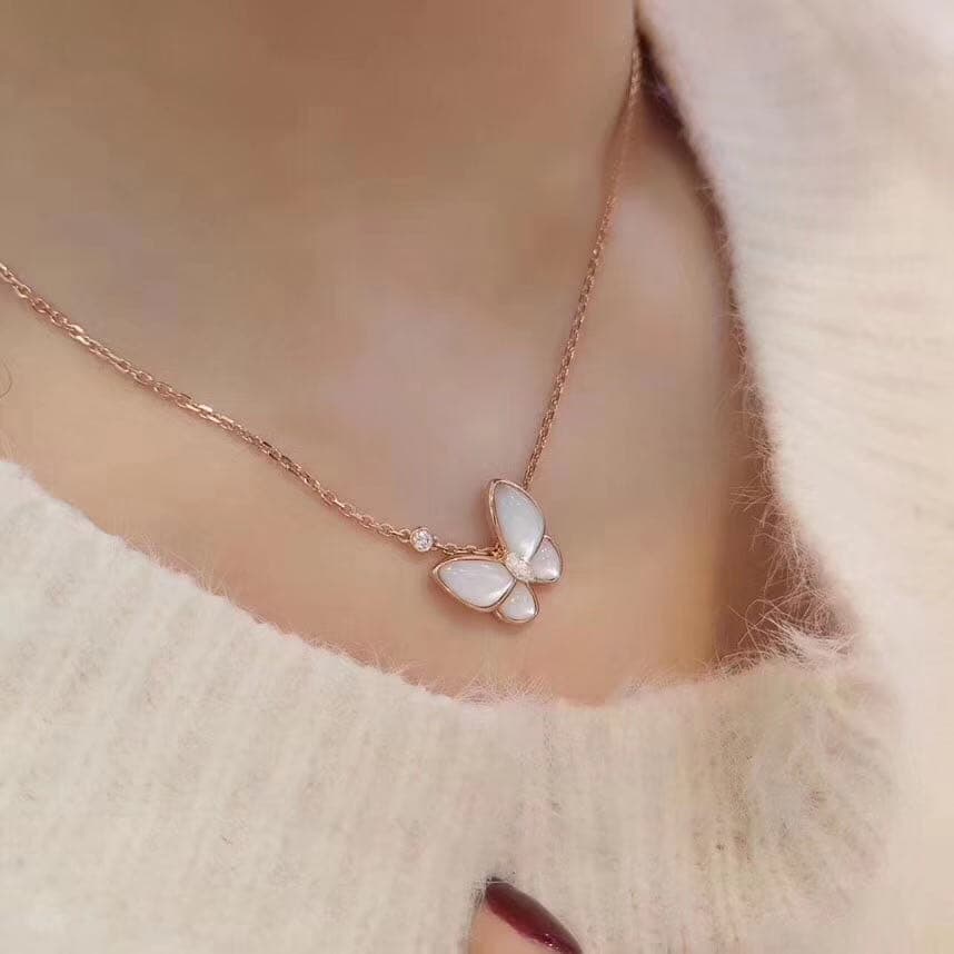 Подвеска Two Butterfly Van Cleef бриллианты, перламутр, розовое золото 5