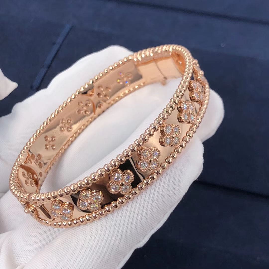 Браслет Van Cleef & Arpels Perlée Clover Diamond бриллианты, розовое золото 8