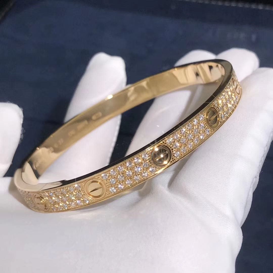 Браслет Cartier Love 204 бриллианта, желтое золото 3