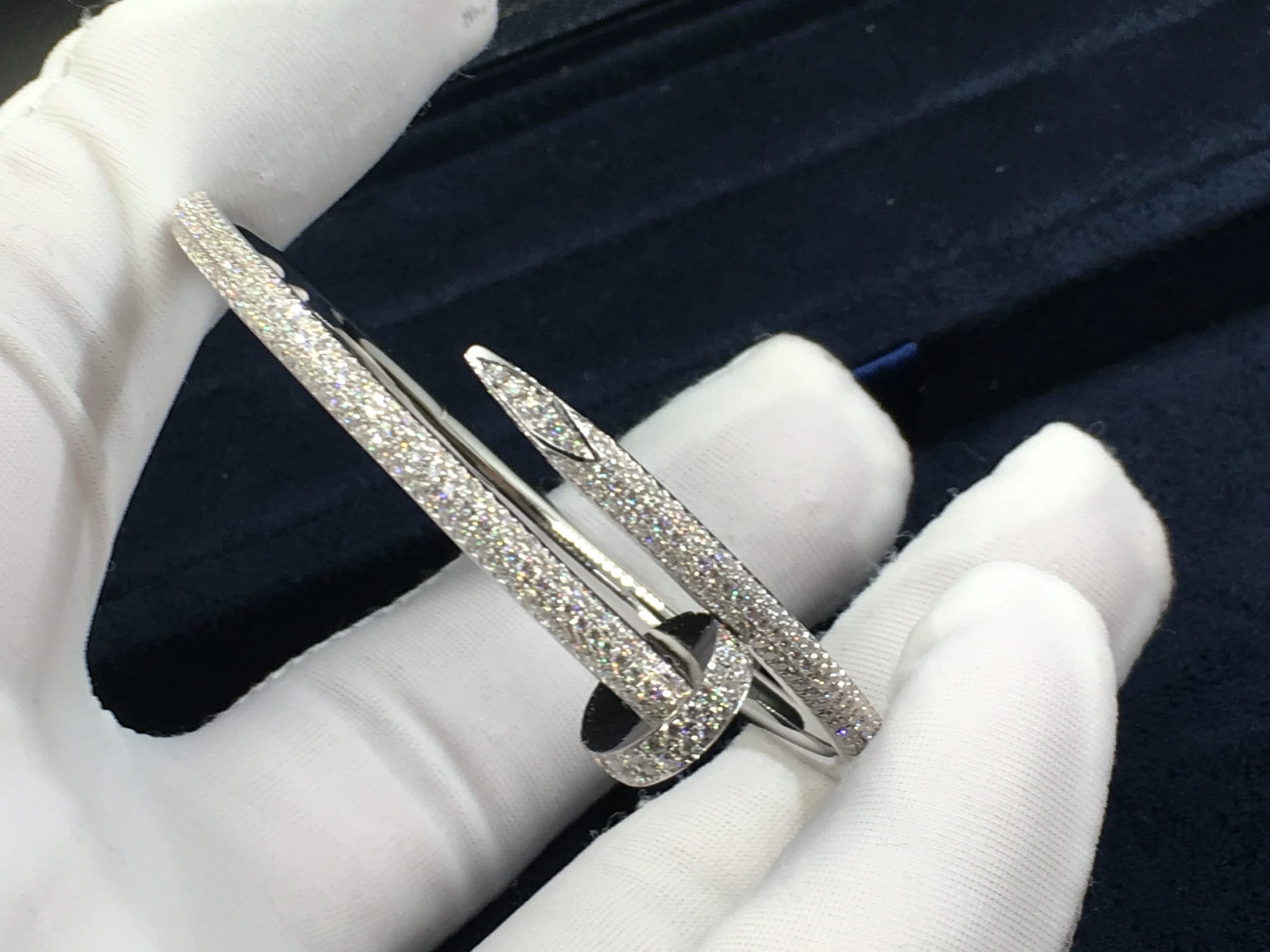 Браслет Cartier Juste un Clou классическая модель белое золото, бриллианты 11