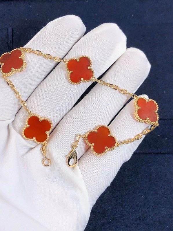 Браслет Van Cleef & Arpels Vintage Alhambra с 5 мотивами сердолик, желтое золото 5