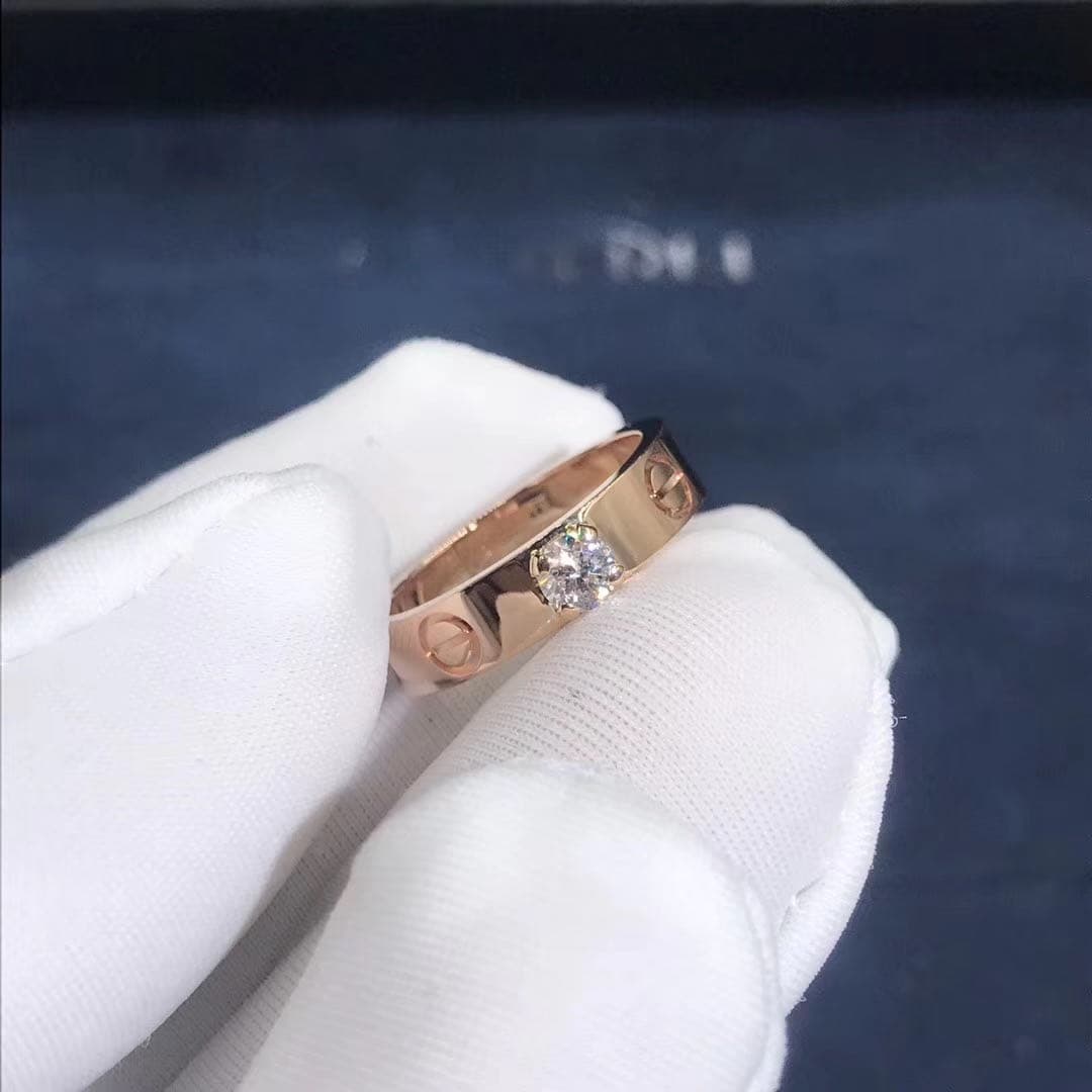 Кольцо для помолвки Cartier Love 1 бриллиант, розовое золото 2