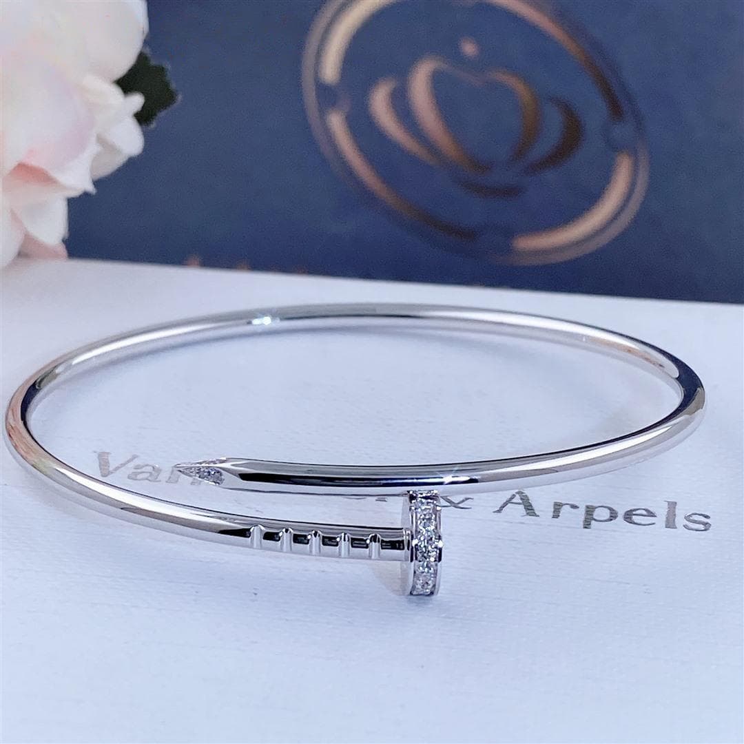 Браслет Cartier, маленькая модель, белое золото, 0,27ct 4