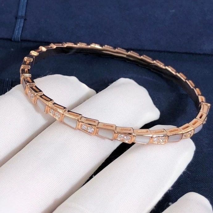 Браслет Bulgari Serpenti розовое золото, бриллианты, перламутр 2