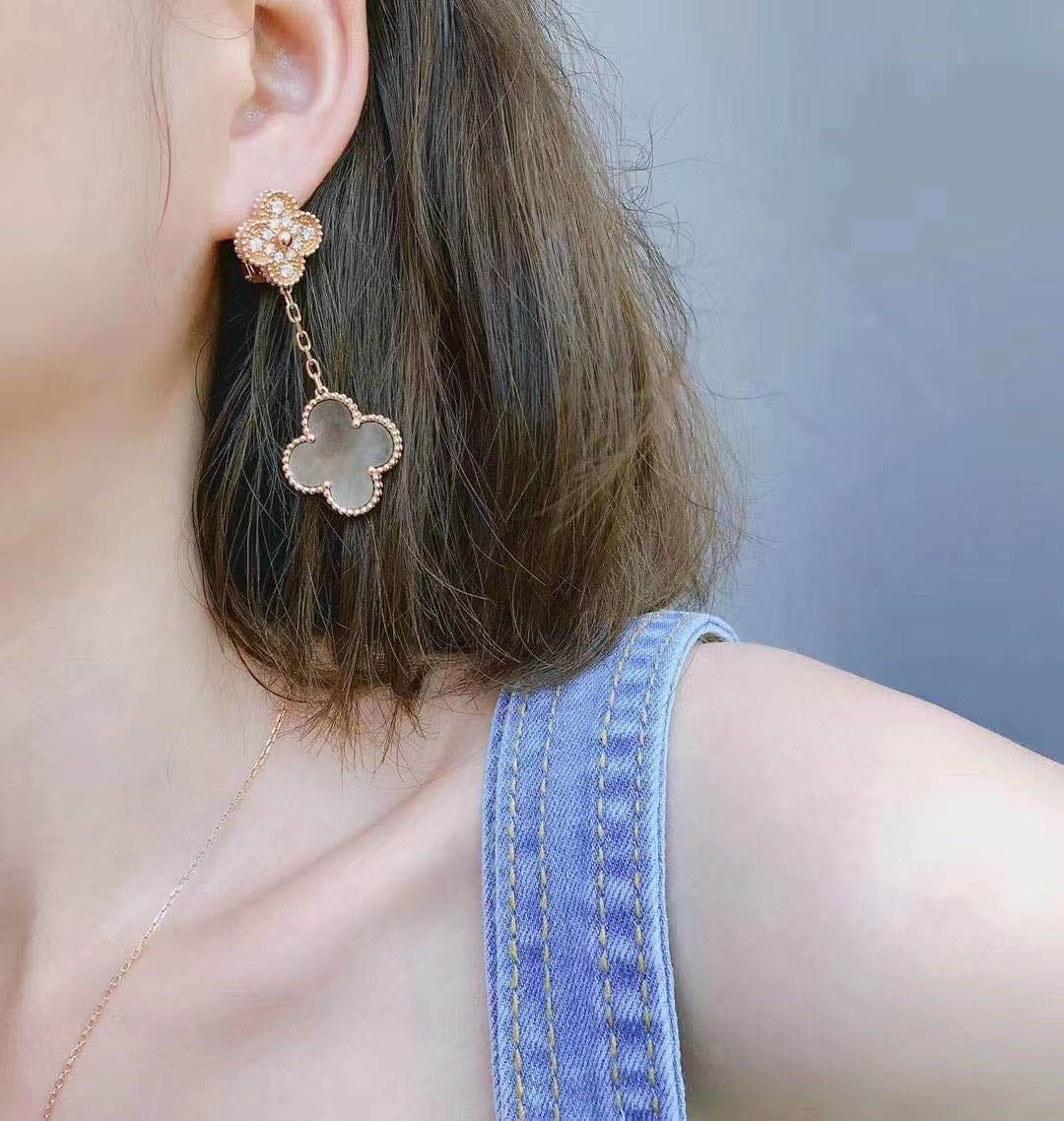 Серьги Van Cleef Magic Alhambra с 2 мотивами розовое золото, бриллианты, перламутр 7