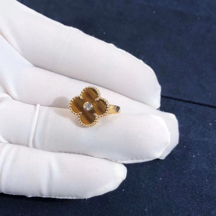 Кольцо Van Cleef & Arpels Vintage Alhambra Diamond Tiger Eye желтое золото 3