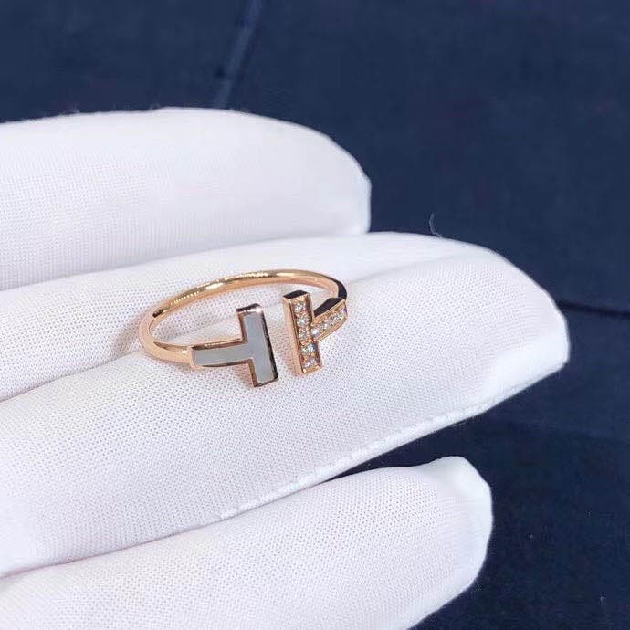 Кольцо Tiffany T Wire бриллианты, перламутр, розовое золото 4