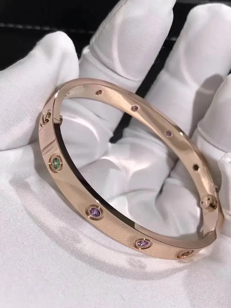 Браслет Cartier Love 10 драгоценных камней, розовое золото 1