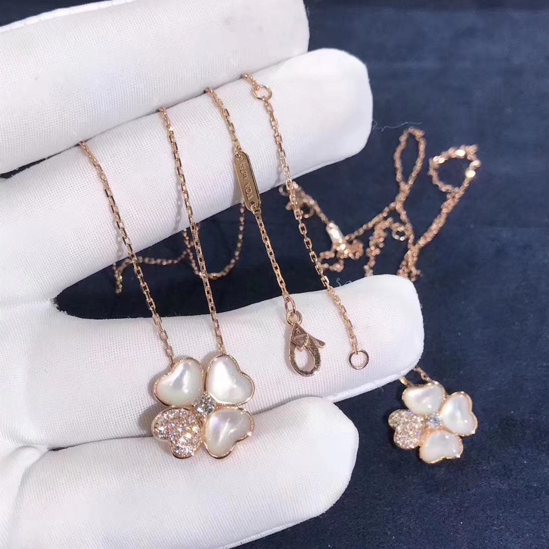 Подвеска с бриллиантами 0.28ct и перламутром 1