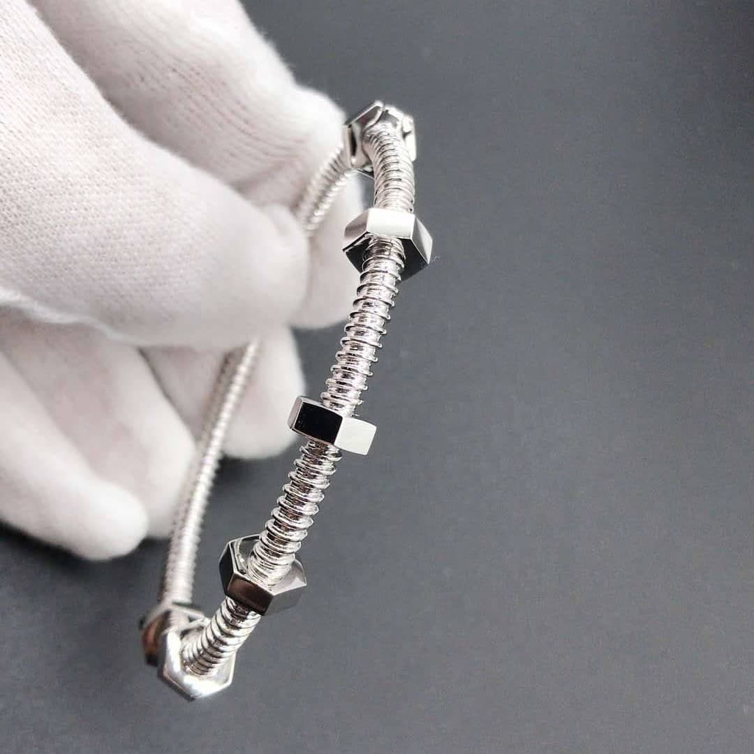 Браслет Ecrou de Cartier 1