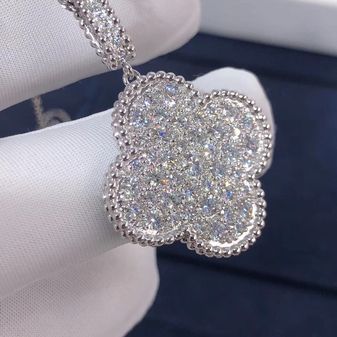 Подвеска Van Cleef & Arpels Magic Alhambra белое золото, бриллианты 6