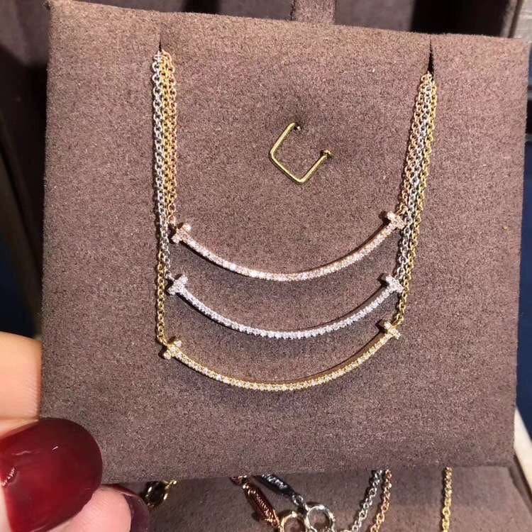 Подвеска Tiffany T Smile бриллианты, розовое, белое, желтое золото 2