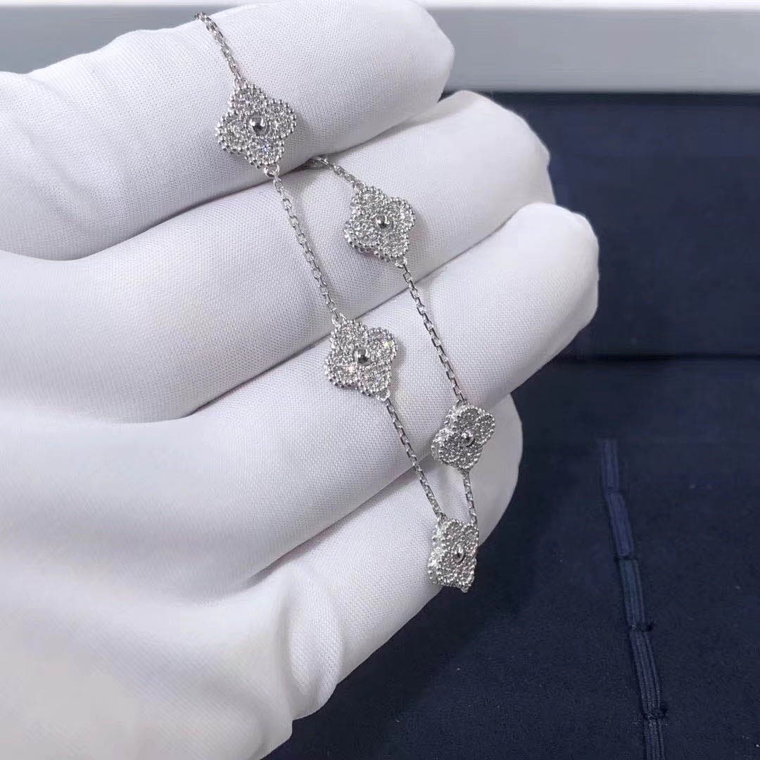 Браслет Van Cleef & Arpels Sweet Alhambra 6 мотивов белое золото, бриллианты 3