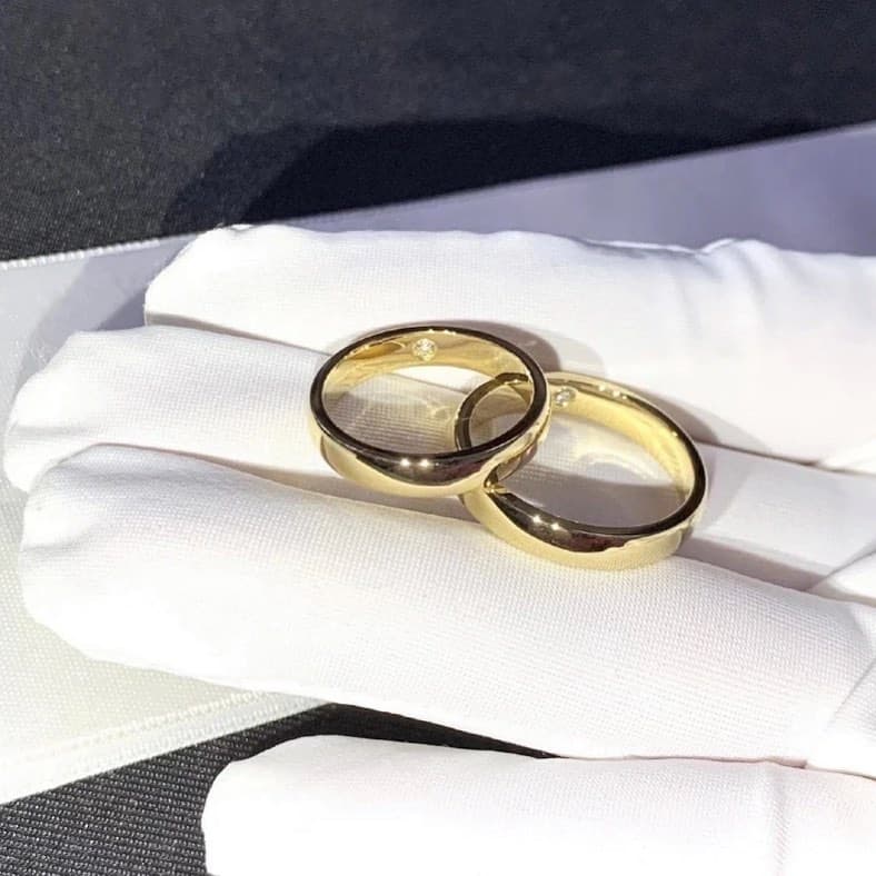 Обручальные кольца Cartier с бриллиантами 1