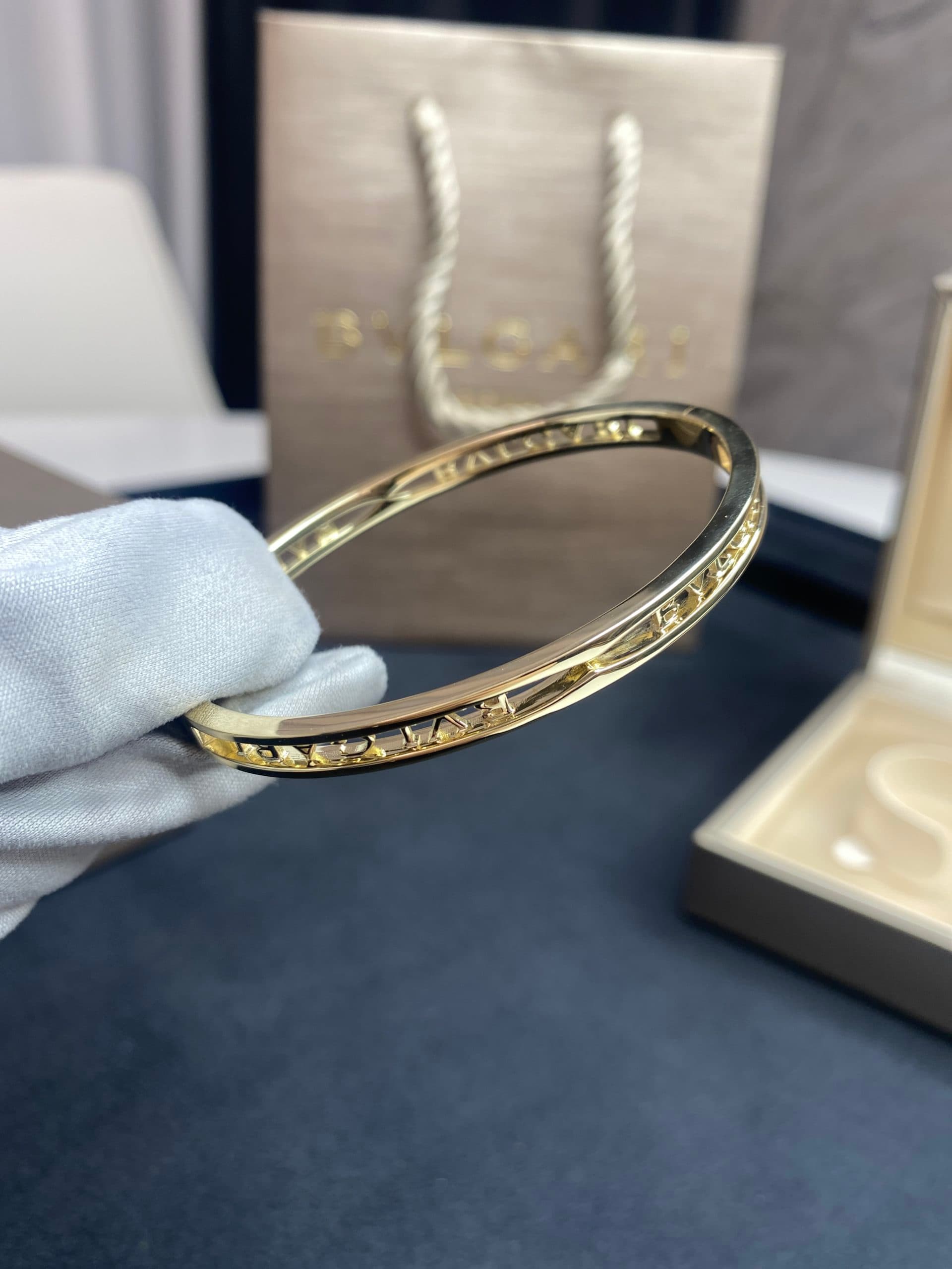 Браслет Bulgari желтое золото 7