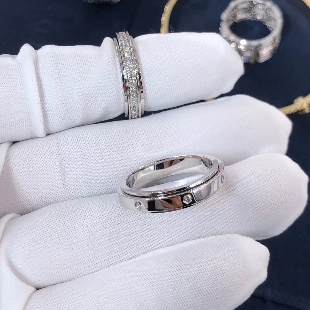 Набор обручальных колец Piaget Possession бриллианты, белое золото 5