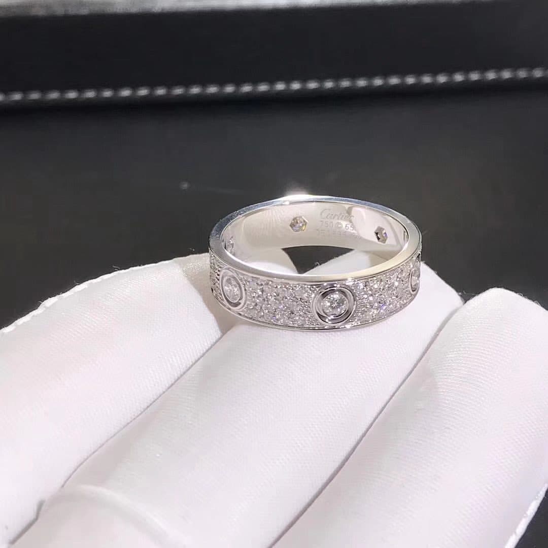 Кольцо Cartier Love 1,26 ct