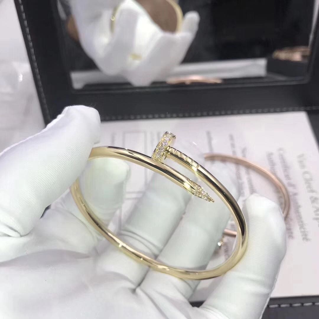 Браслет Cartier Juste un Clou классическая модель желтое золото, бриллианты 1