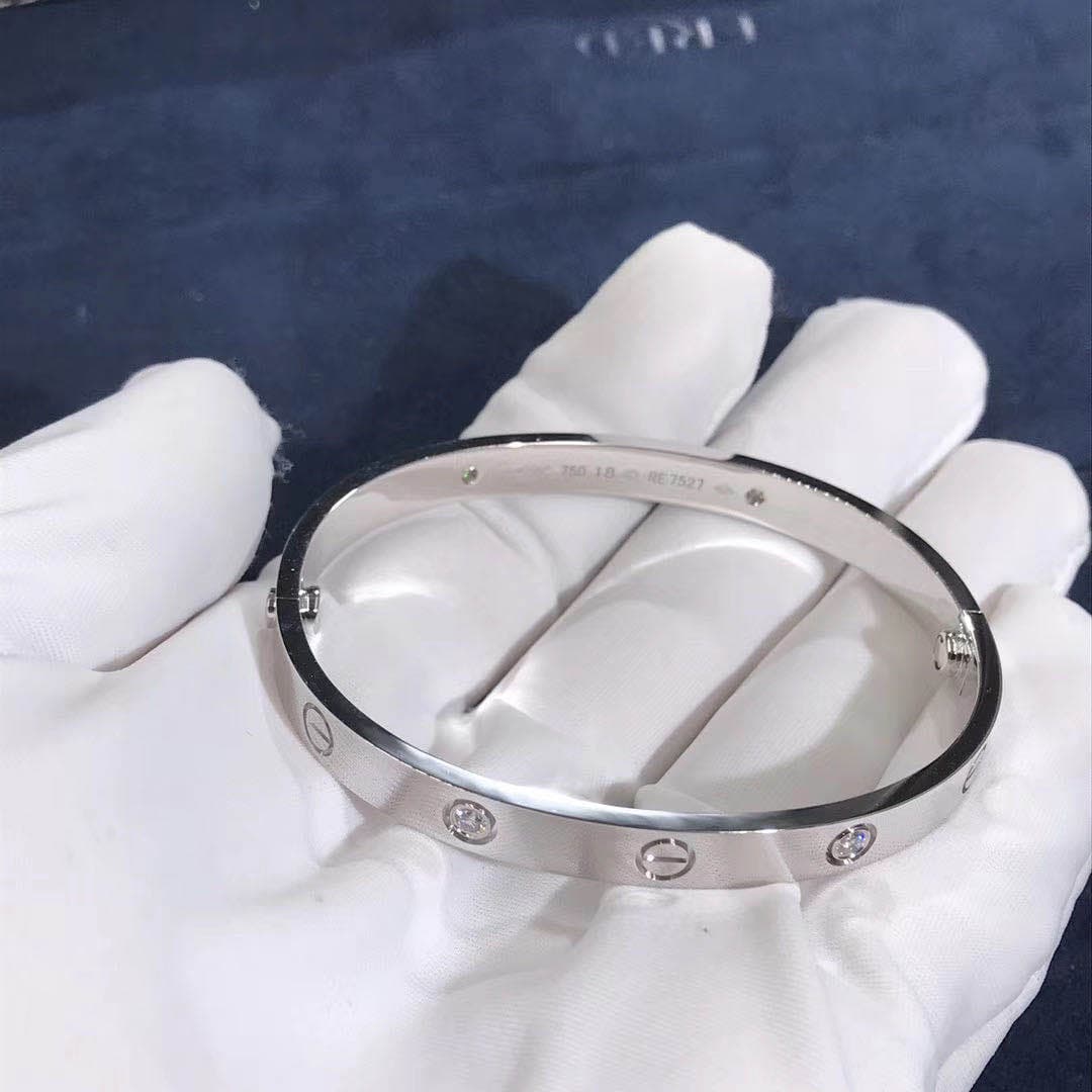 Браслет Cartier Love 4 бриллианта, белое золото 9