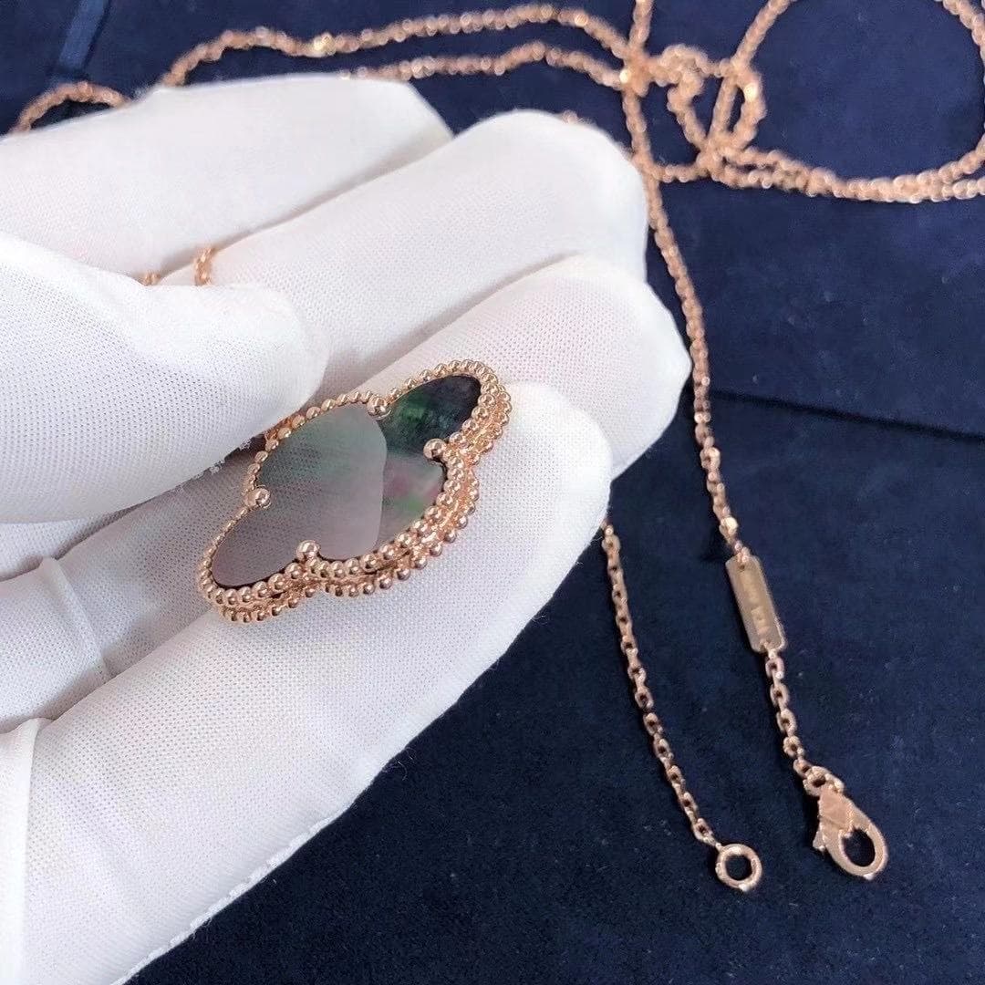 Подвеска Van Cleef Arpels Magic Alhambra розовое золото, серый перламутр 6
