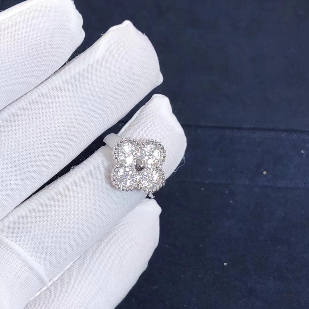 Кольцо Van Cleef & Arpels Alhambra белое золото, бриллианты 4