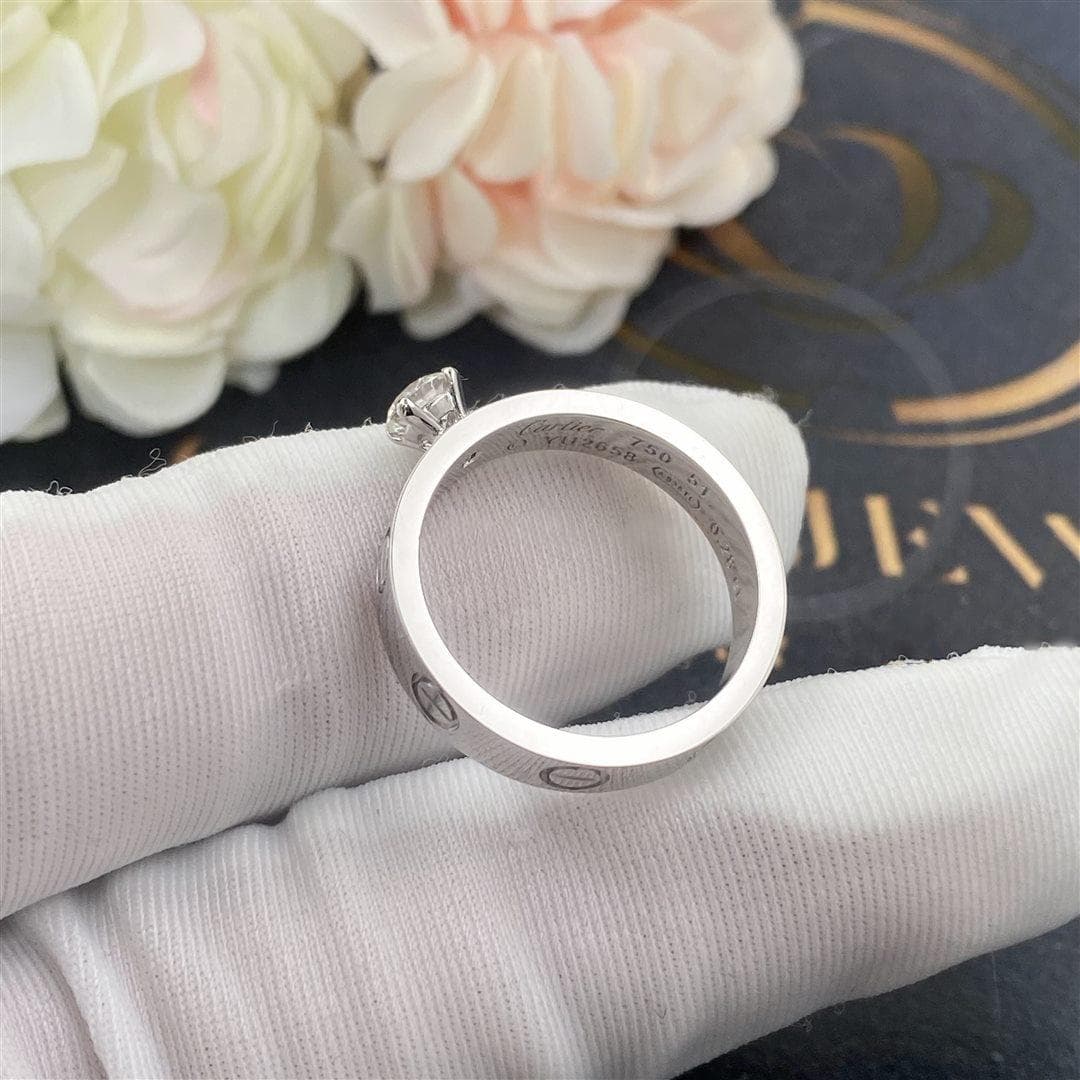 Кольцо Cartier Love Solitaire, белое золото 5