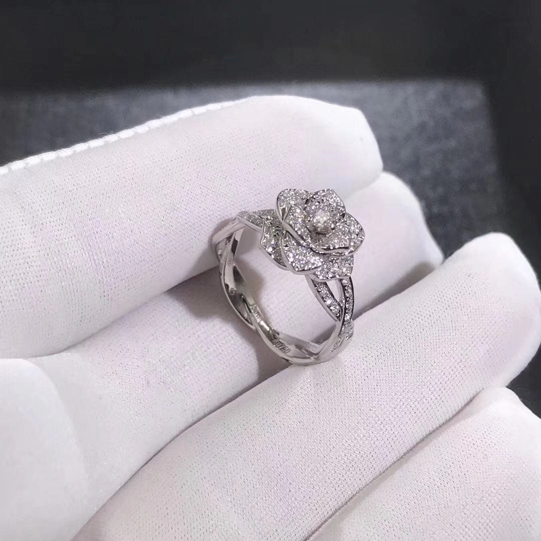 Кольцо Piaget Rose белое золото, бриллианты 5