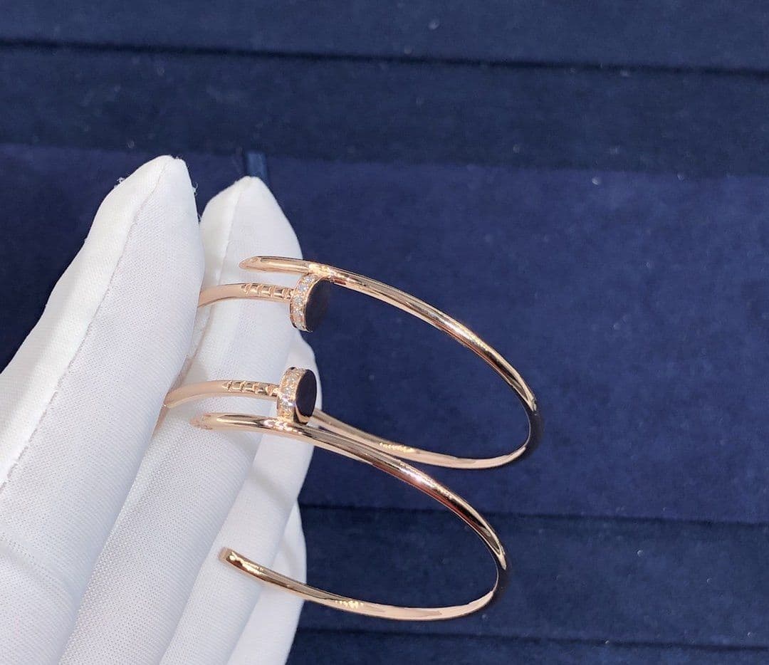 Серьги Cartier Just un Clou из розового золота 1