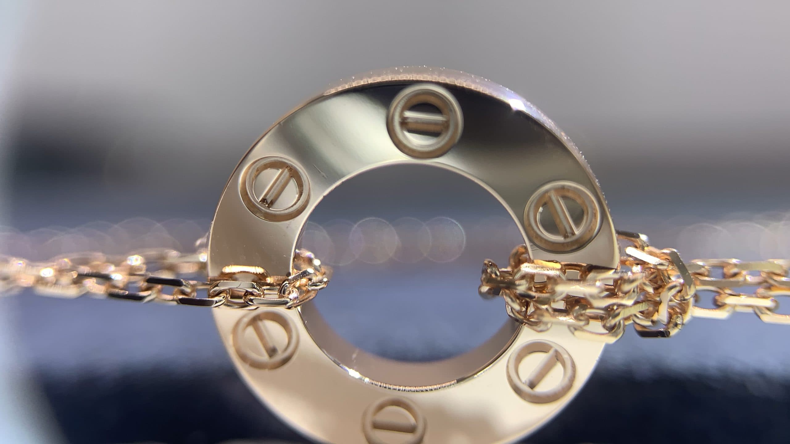 Колье Cartier Love 0,029ct 3