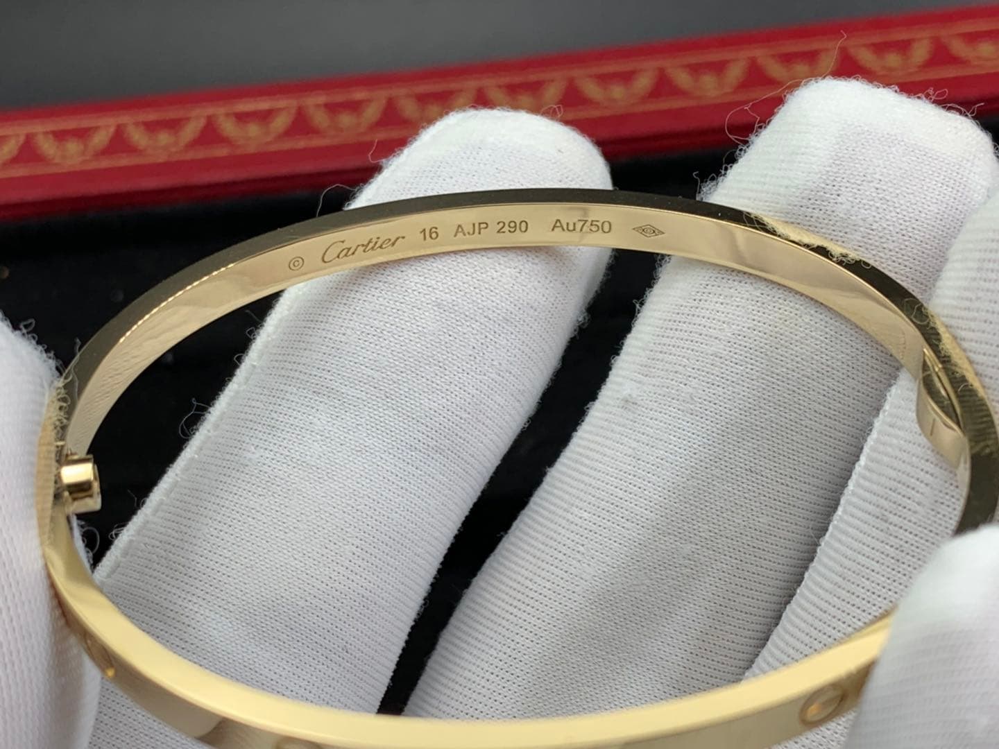 Браслет Cartier Love маленькая модель желтое золото 2