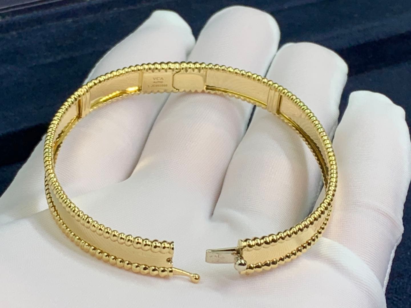 Браслет Van Cleef & Arpels Perlée желтое золото 8