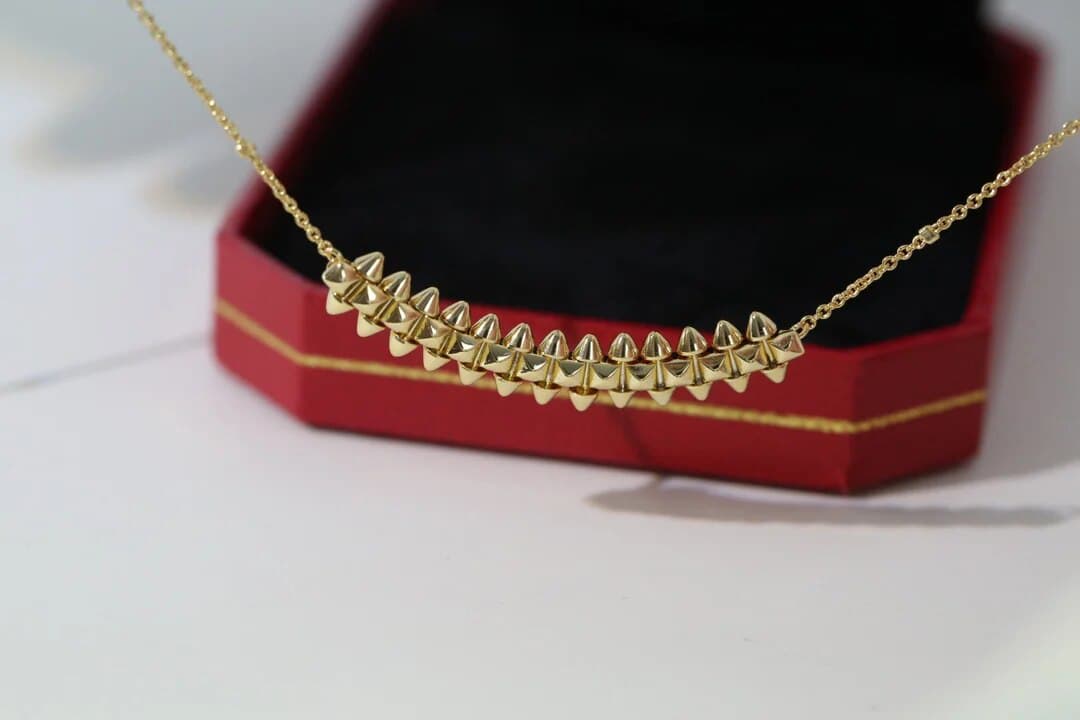Колье Clash de Cartier, модель среднего размера 3