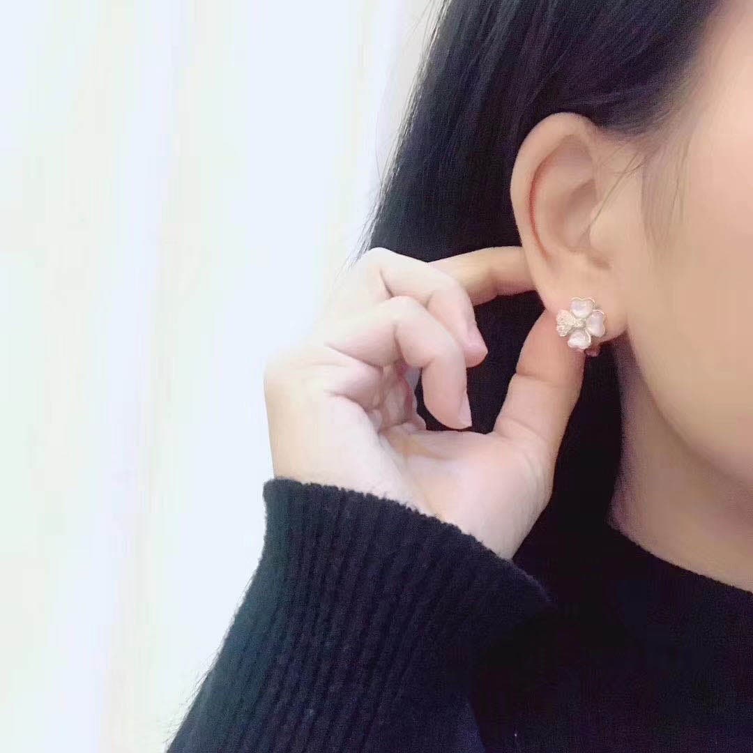Серьги Van Cleef & Arpels Medium Cosmos бриллианты, розовое золото 5