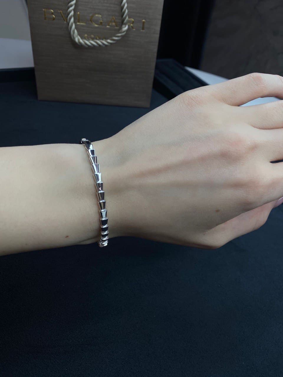 Браслет Bulgari Serpenti белое золото 3