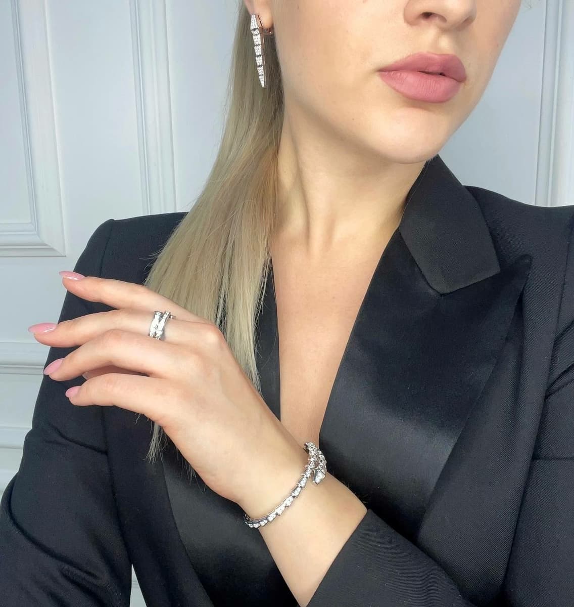 Браслет Bvlgari Serpenti Viper, белое золото 3