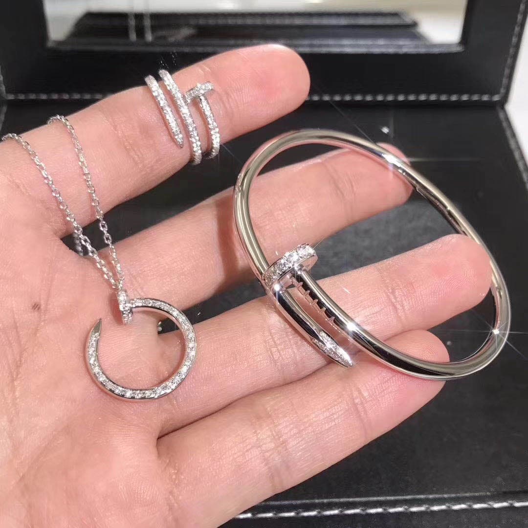 Браслет Cartier Juste un Clou классическая модель белое золото, бриллианты 5