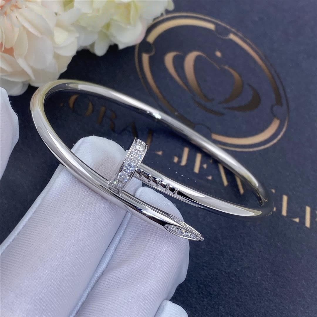 Браслет Cartier Juste un Clou. Белое золото, бриллианты 0,57ct 1