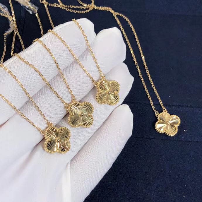 Подвеска Van Cleef & Arpels Vintage Alhambra
