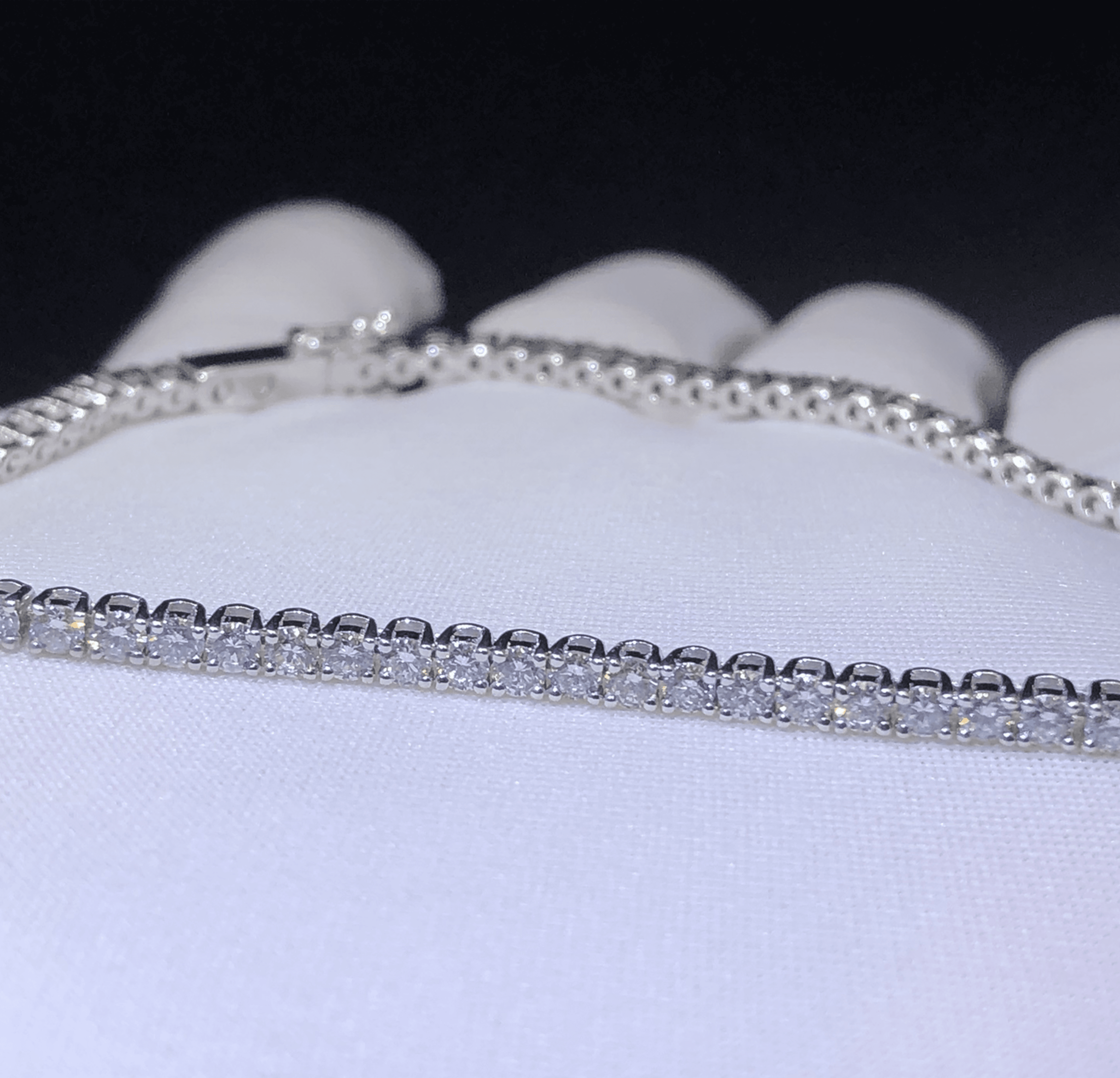 Браслет Cartier Essential Lines 1