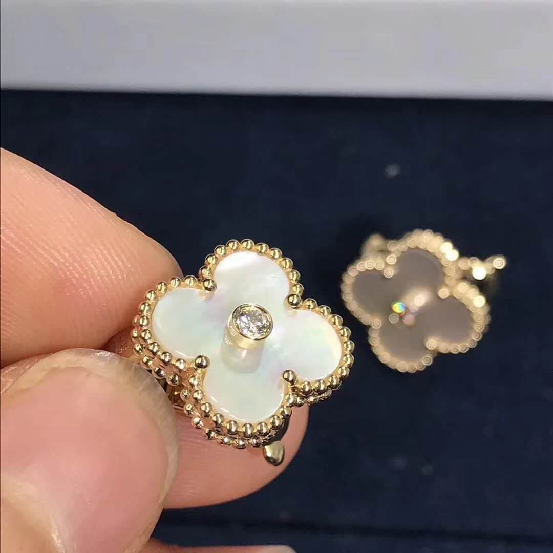 Винтажные серьги Van Cleef & Arpels Alhambra перламутр, желтое золото 4