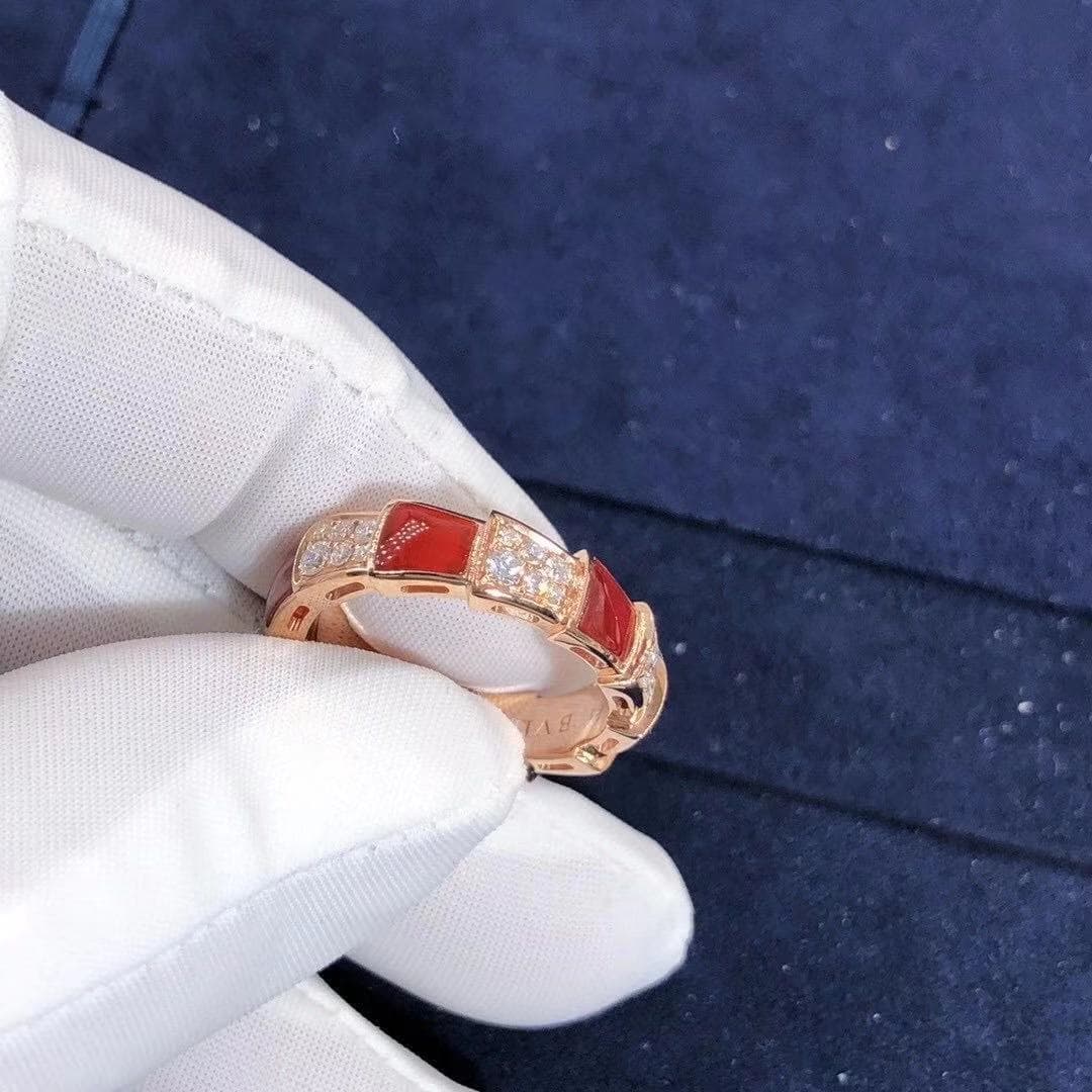 Кольцо Bulgari Serpenti Viper розовое золото, сердолик, бриллианты 3