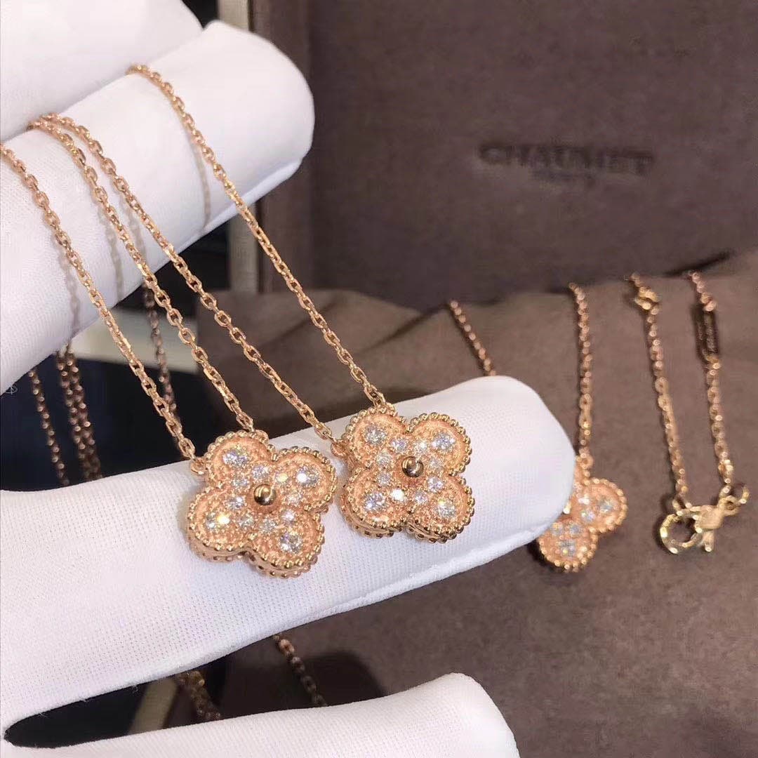 Подвеска Van Cleef Vintage Alhambra бриллианты, розовое золото 4