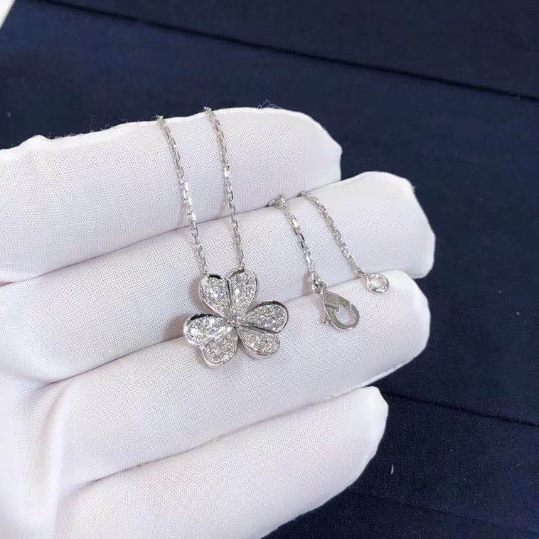 Подвеска Van Cleef & Arpels Frivole бриллианты, белое золото 5