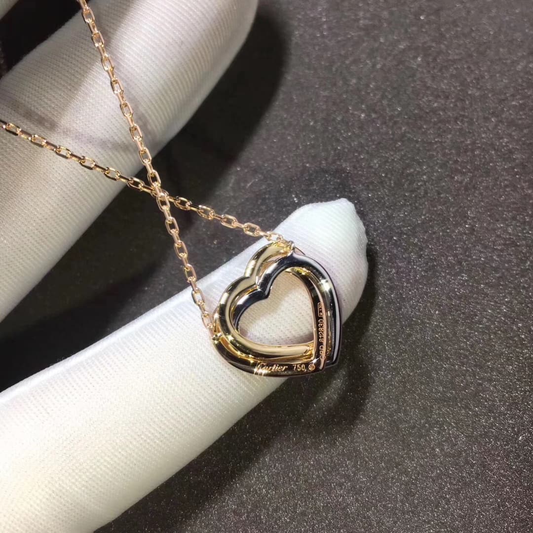 Колье Cartier Trinity из золота, 0,08ct 2