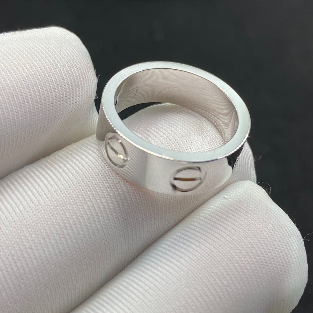 Кольцо Cartier Love из белого золота 4