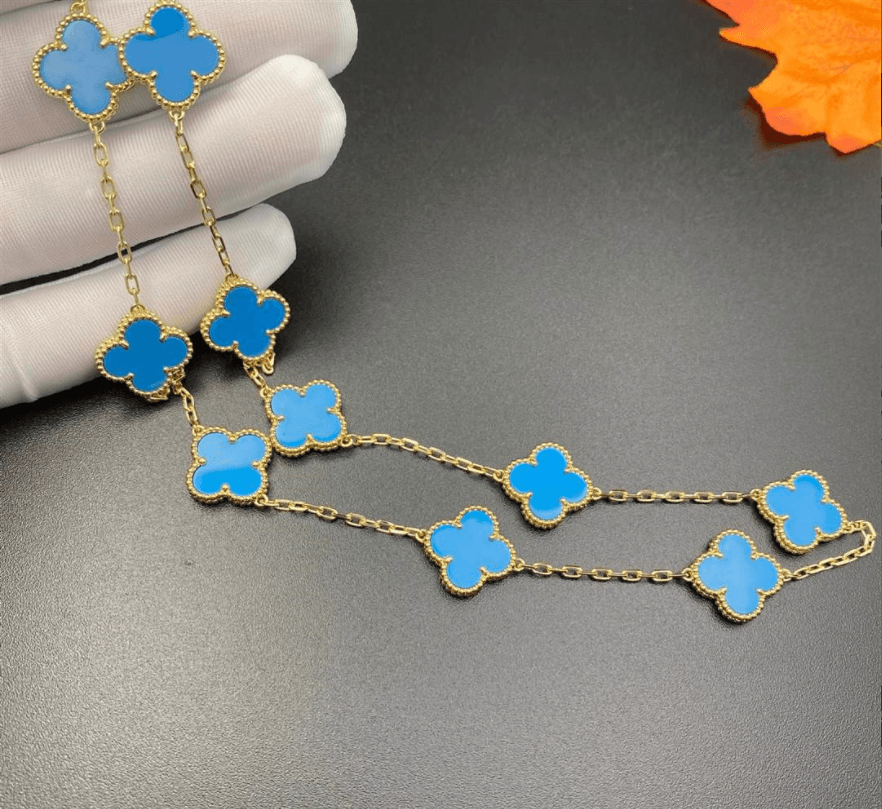 Колье Van Cleef & Arpels Alhambra с 10 мотивами желтое золото, агаты 1